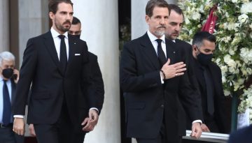 «Σφραγίδα» ΣτΕ: Οριστικά Ντε Γκρες η τέως βασιλική οικογένεια – Με ιθαγένεια και πλήρη δικαιώματα