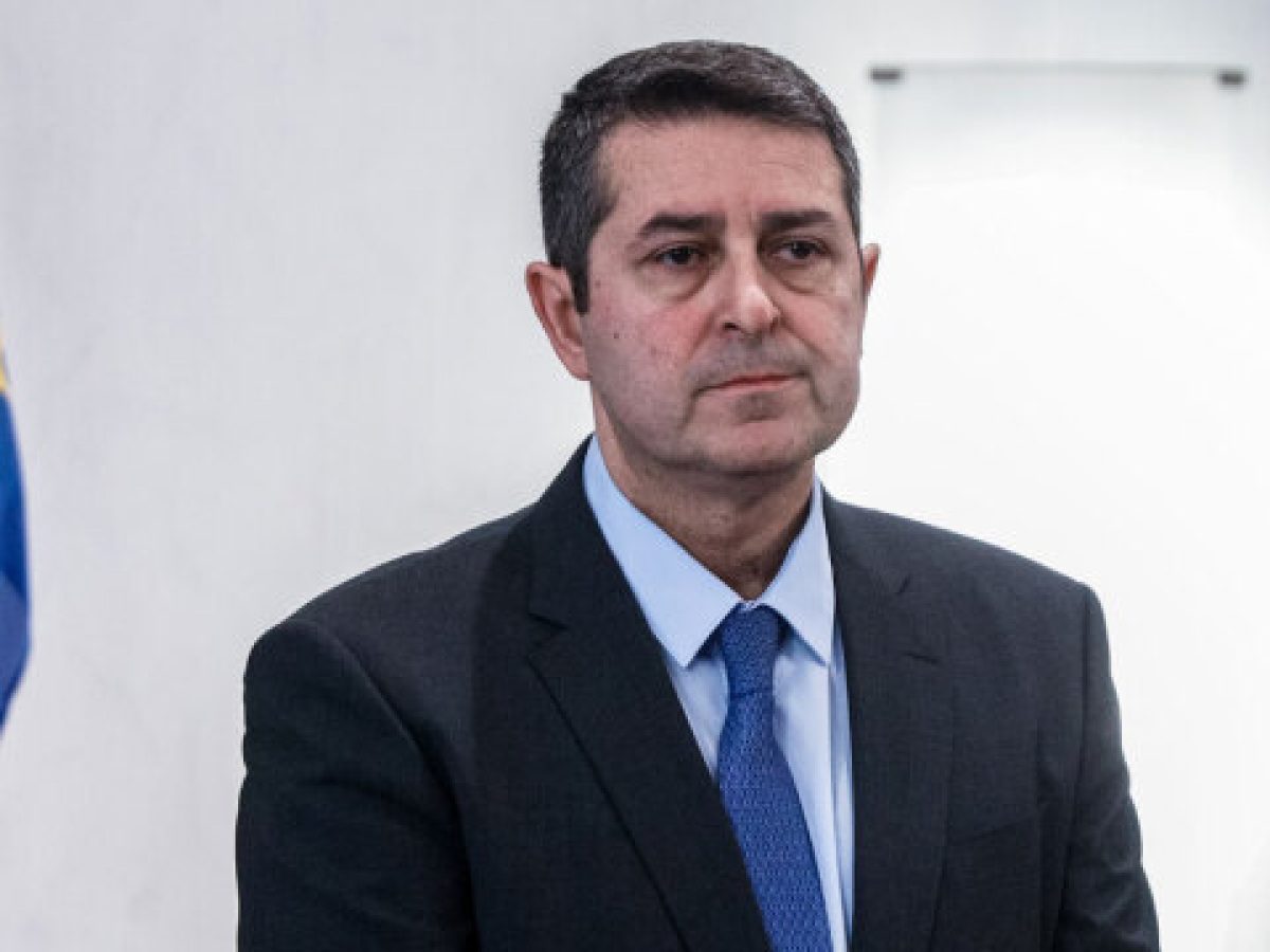 Συγκρατημένη αισιοδοξία για τον Γιώργο Μυλωνάκη: Σταθερή η κατάστασή του το δεύτερο 24ωρο στη ΜΕΘ