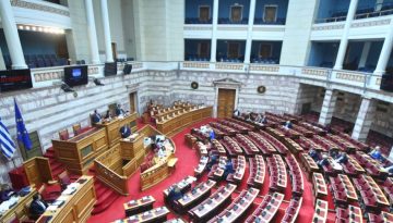 Συνταγματική αναθεώρηση: Παρεμβάσεις για ελλείμματα, μονιμότητα και Δικαιοσύνη προαναγγέλλει ο Κωστής Χατζηδάκης