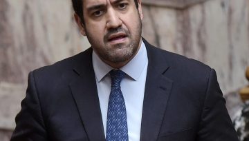 Σκάνδαλο ΟΠΕΚΕΠΕ: Παραιτούνται από τη βουλευτική ασυλία Τσιάρας, Κεφαλογιάννης και Λεονταρίδης