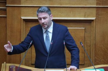 skandalo-opekepe-proanakritiki-gia-livano