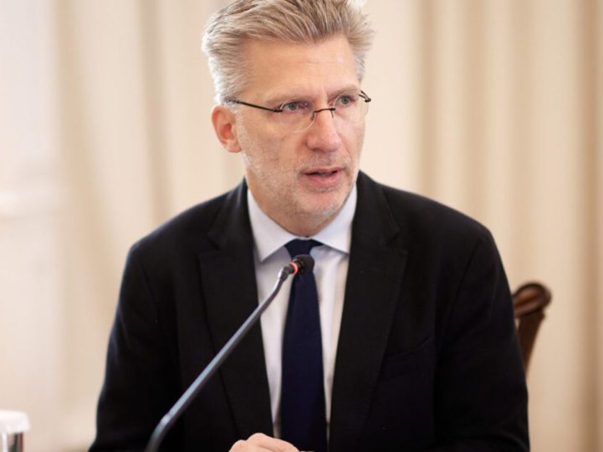 Σκέρτσος τέλος, αλλά… μετά τις εκλογές