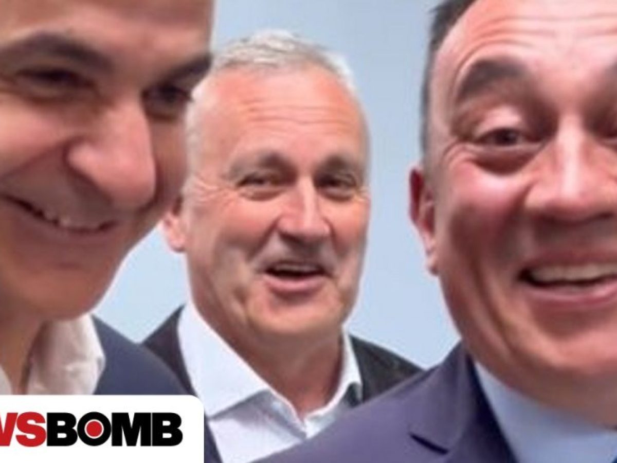 &laquo;&Sigma;&tau;&omicron; &epsilon;&rho;&gamma;&alpha;&sigma;&tau;ή&rho;&iota;&omicron; &kappa;&omicron;&mu;&mu;&omega;&tau;&iota;&kappa;ή&sigmaf; &theta;&alpha; &delta;&omicron;&kappa;&iota;&mu;ά&sigma;&omicron;&upsilon;&mu;&epsilon;&hellip;&raquo;: &Tau;&omicron; &beta;ί&nu;&tau;&epsilon;&omicron; &Mu;&eta;&tau;&sigma;&omicron;&tau;ά&kappa;&eta; &alpha;&pi;ό &tau;&omicron; &Nu;&alpha;ύ&pi;&lambda;&iota;&omicron;