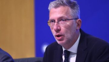 Τα εσωκομματικά σύννεφα κατά του Σκέρτσου που πυκνώνουν και η παλιά ΝΔ που είναι έτοιμη για αντεπίθεση