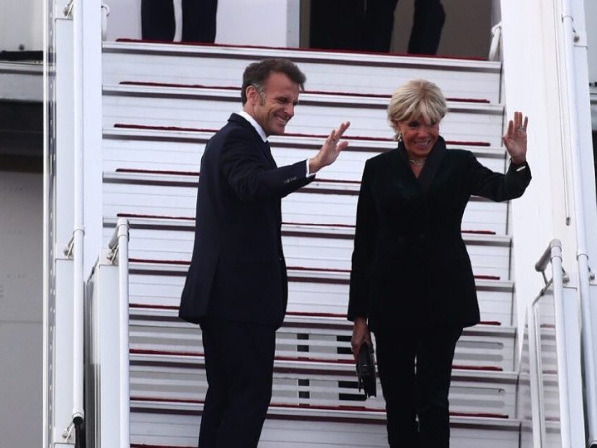 Τα μηνύματα Μακρόν πριν την αναχώρηση για Γαλλία – Τα κέρδη από την επίσκεψη του Γάλλου προέδρου