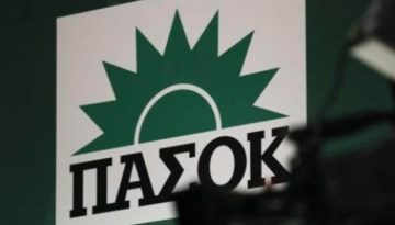 Τα σενάρια συνεργασίας του ΠΑΣΟΚ με άλλα κόμματα, οδηγούν σε αδιέξοδο τον Ανδρουλάκη