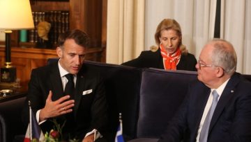 Τασούλας – Μακρόν στο προεδρικό: Οι ιστορικοί δεσμοί των δύο χωρών και η μακρά σχέση φιλίας και συνεργασίας