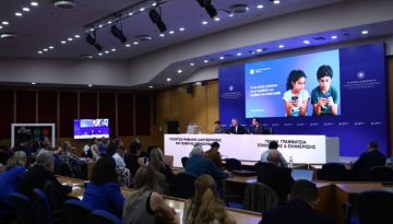 Τέλος στο scroll χωρίς όρια – «δεν θα χαριστούμε σε κανέναν»: Age ban σε TikTok, Snapchat, Facebook και Instagram