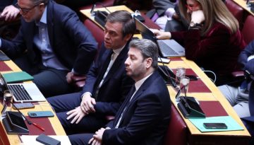 Θα καταθέσει πρόταση δυσπιστίας το ΠΑΣΟΚ; Η πρώτη αντίδραση για το ασυμβίβαστο υπουργού-βουλευτή
