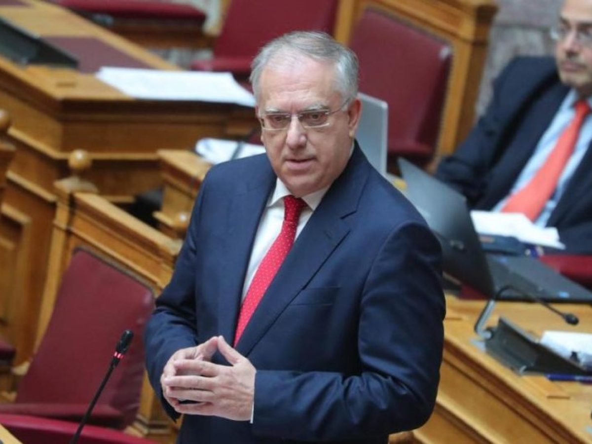&Theta;&epsilon;&omicron;&delta;&omega;&rho;&iota;&kappa;ά&kappa;&omicron;&sigmaf; &sigma;&epsilon; &Alpha;&nu;&delta;&rho;&omicron;&upsilon;&lambda;ά&kappa;&eta;: &laquo;&Pi;ά&rho;&tau;&epsilon; &pi;ί&sigma;&omega; &tau;&omicron; &ldquo;&epsilon;ί&sigma;&tau;&epsilon; &delta;&iota;&epsilon;&phi;&theta;&alpha;&rho;&mu;έ&nu;&omicron;&iota;&rdquo;&raquo;