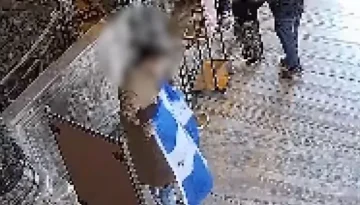 Το “Ορθοδοξία ή Θάνατος” μέσα στην Αγία Σοφιά εξόργισε τους Τούρκους! Συνέλαβαν δύο άτομα μετά από άνοιγμα σημαίας με Δικ