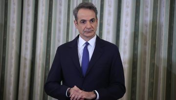 Το πρόσωπο «τραβάει», το πρόσωπο «βουλιάζει»