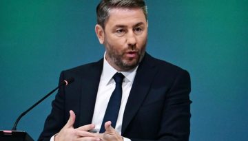 Το ΠΑΣΟΚ ζητά εξεταστική για τις υποκλοπές – Τι είπε στη συνέντευξη Τύπου ο Νίκος Ανδρουλάκης