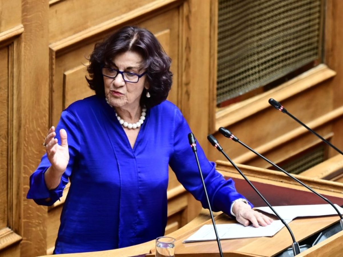 Τραγωδία για τη Θεανώ Φωτίου: Πέθανε ξαφνικά ο γιος της