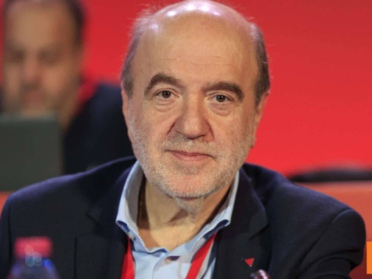 Τρύφων Αλεξιάδης: Πολιτική αθλιότητα του Βασιλειάδη τα περί αυτοδιάλυσης του ΣΥΡΙΖΑ, να πάρει θέση ο Τσίπρας