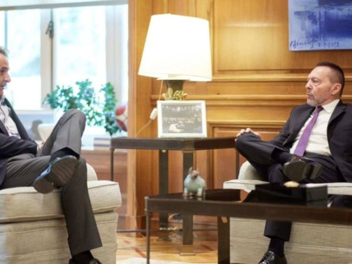 Τρίτη θητεία-ορόσημο για Στουρνάρα: μήνυμα σταθερότητας ή πολιτική επιλογή Μαξίμου;