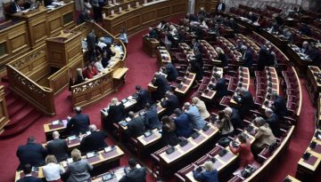 Τσιάρας και Μηταράκης πήγαν στην Επιτροπή Δεοντολογίας – Μετά την Κυριακή του Θωμά η άρση ασυλίας των 11