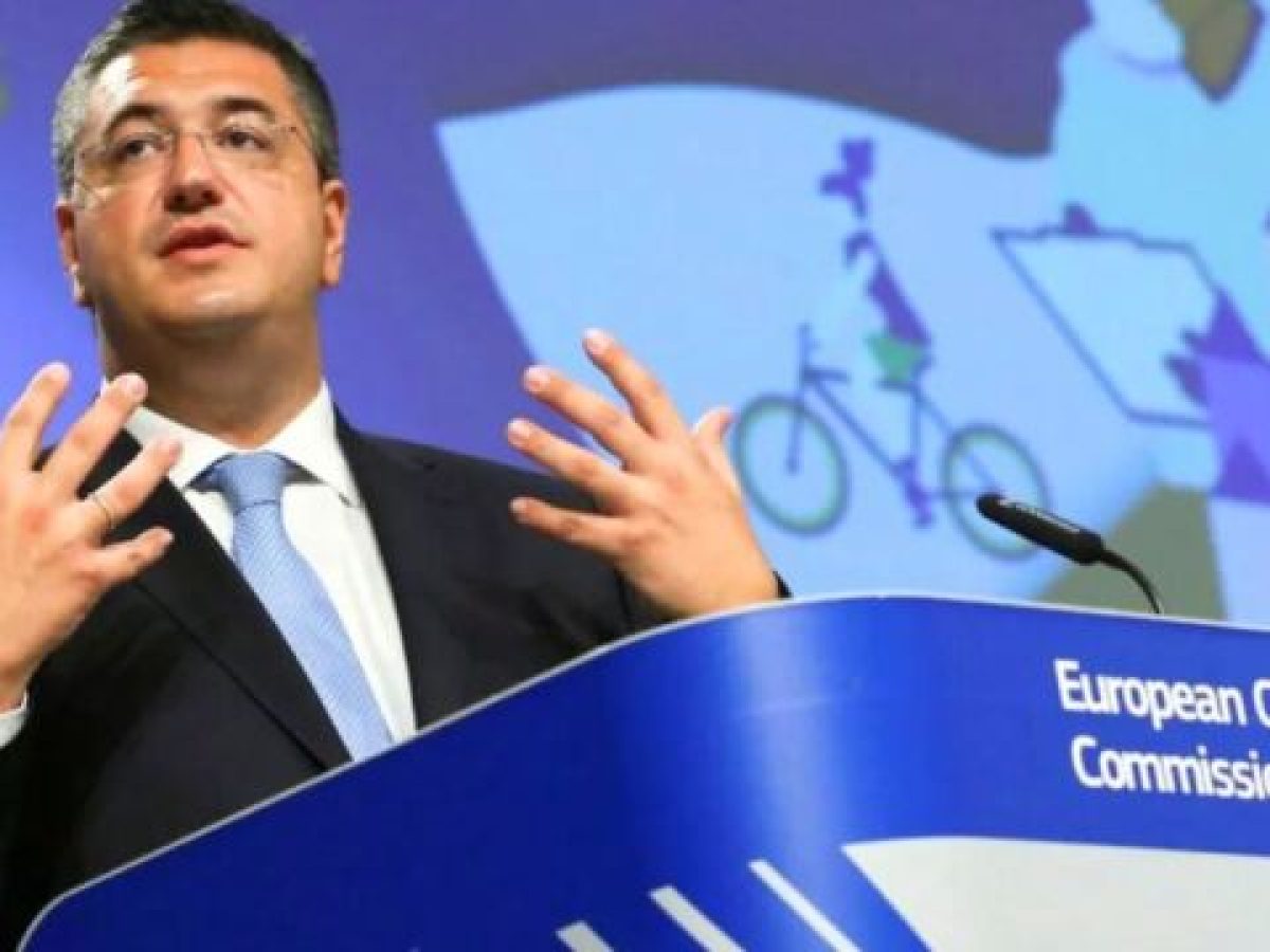 Τζιτζικώστας στα Παραπολιτικά: Καταστροφικές οι συνέπειες αν δεν ανοίξουν άμεσα τα Στενά του Ορμούζ