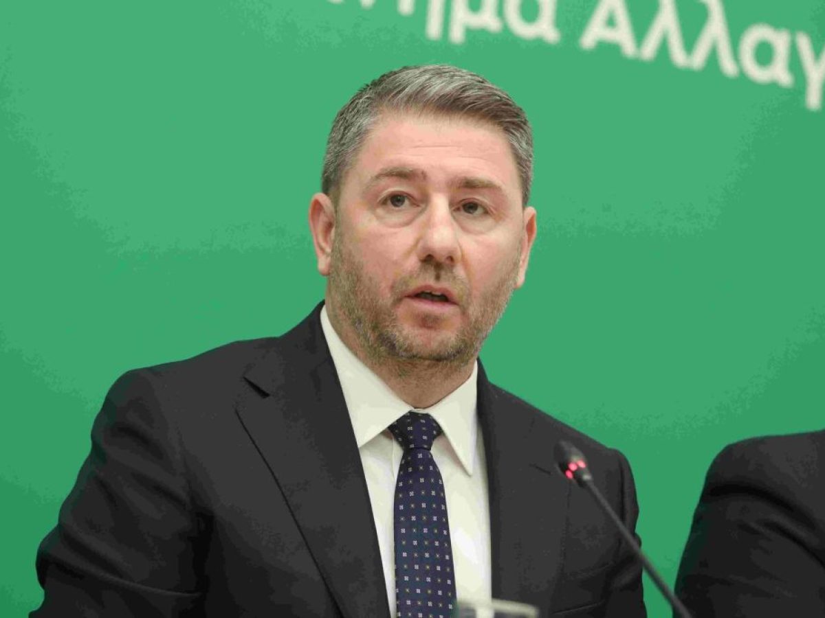 Βουλή: Η κοινονοβουλευτική “αντιμαχία” Χατζηδάκη – Ανδρουλάκη