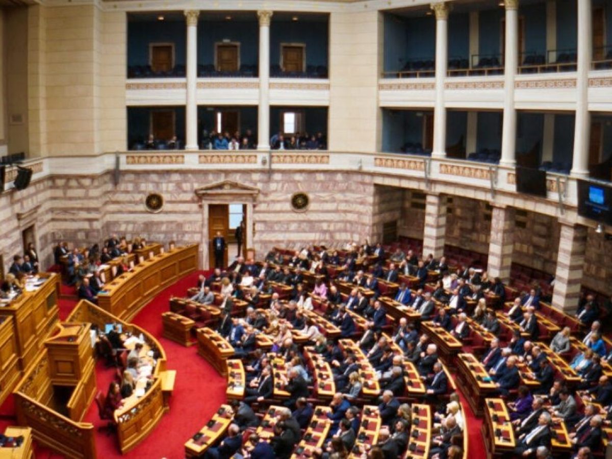 Βουλή σε πολιτική απογείωση: Κράτος Δικαίου, Λαζαρίδης και συνταγματική αντεπίθεση