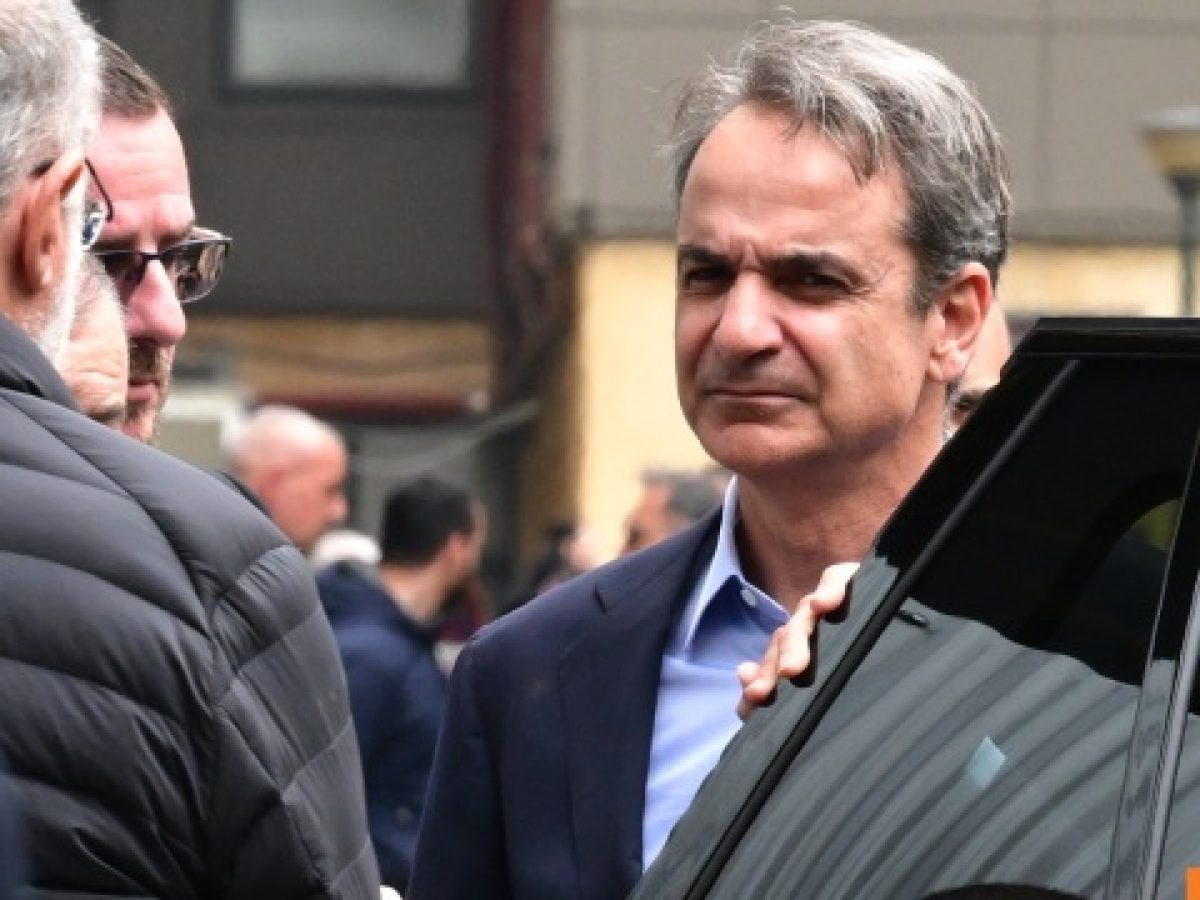 Ξανά στον «Ευαγγελισμό» ο Μητσοτάκης για να ενημερωθεί για την υγεία του Μυλωνάκη