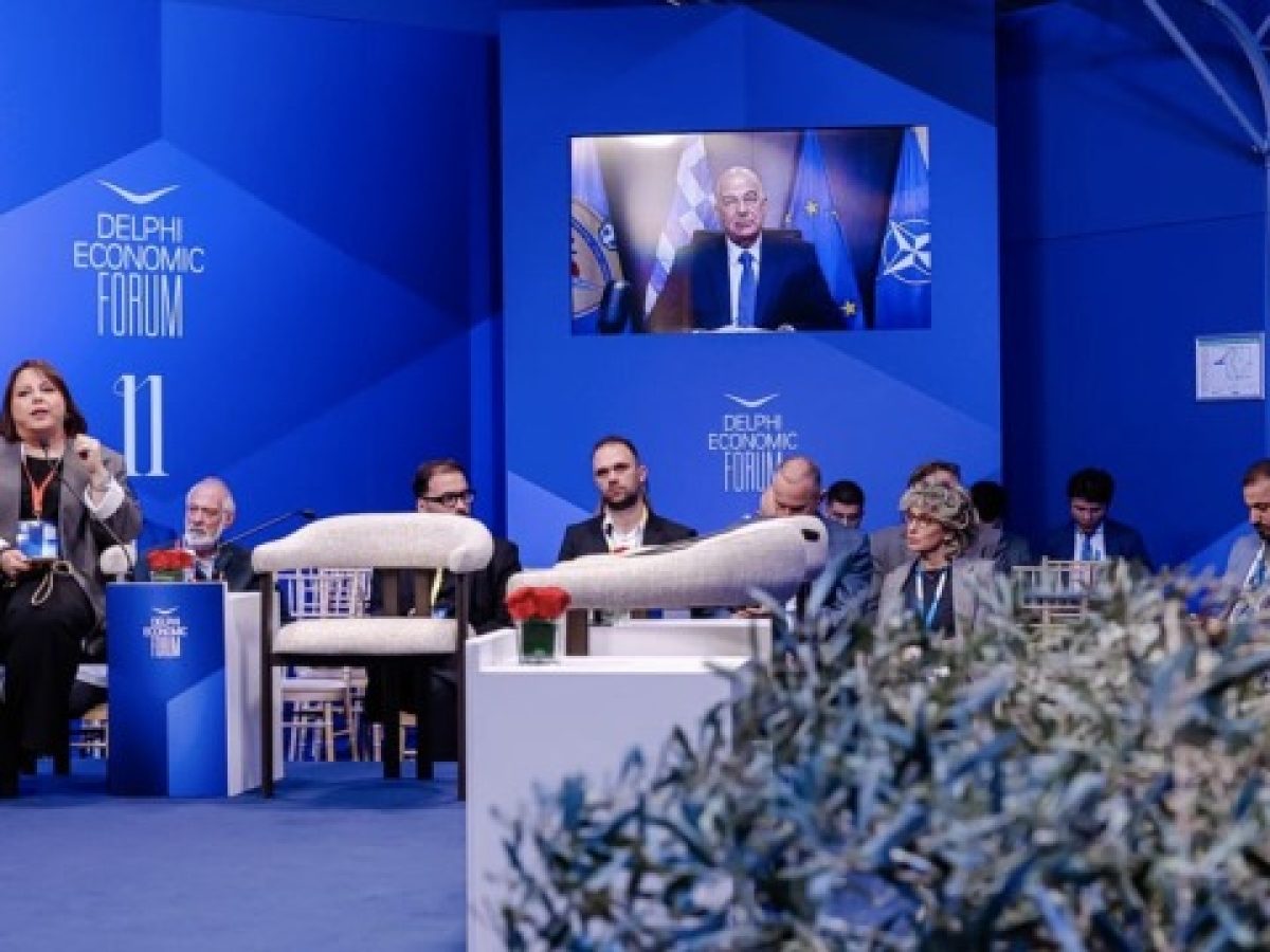 Ξέσπασμα Δένδια από τους Δελφούς: Ο Τούρκος υπουργός Εξωτερικών με ”στολίζει” κατά καιρούς με διάφορους χαρακτηρισμούς –