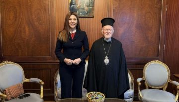 Ζαχαράκη από το Οικουμενικό Πατριαρχείο: Νέο θεσμικό πλαίσιο για τους κληρικούς της ομογένειας