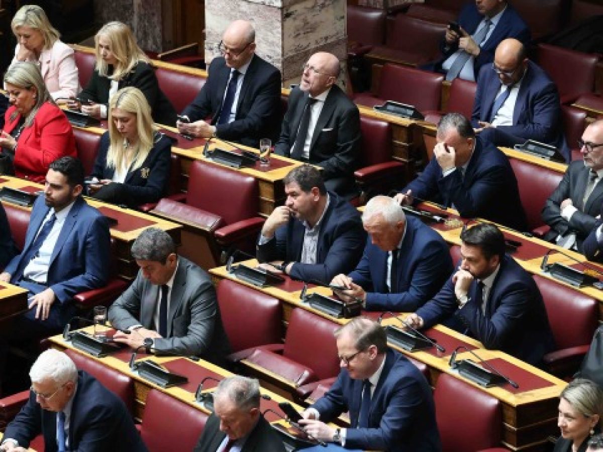 Άρση ασυλίας 13 βουλευτών της ΝΔ για τον ΟΠΕΚΕΠΕ: Γιατί είναι δύσκολο να επιταχυνθεί η διαδικασία για την δικαστική διερε