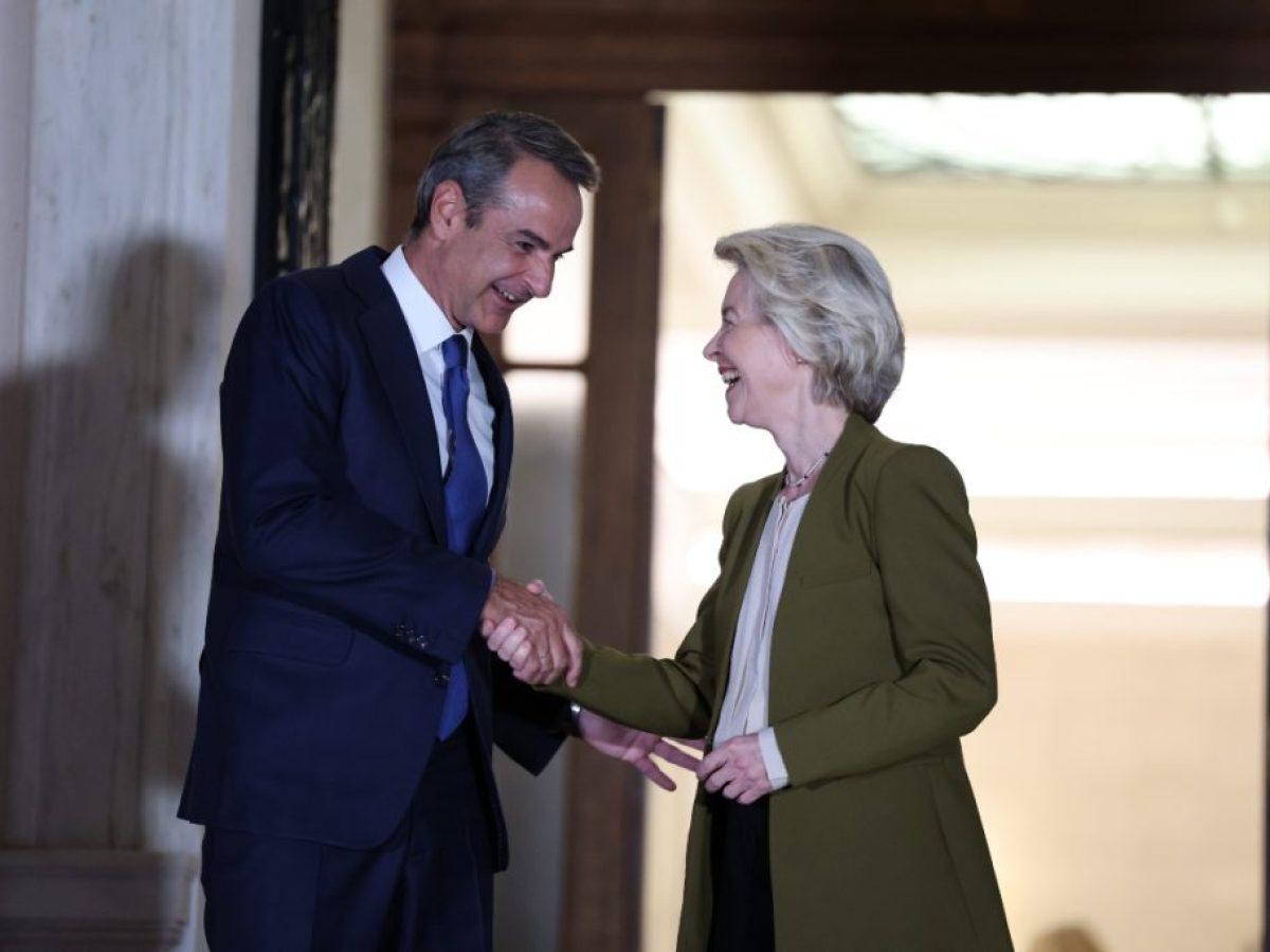 «Αγαπητή Ursula» – Ο Μητσοτάκης ζητά ενιαίο ευρωπαϊκό πλαίσιο προστασίας ανηλίκων από τον ψηφιακό εθισμό