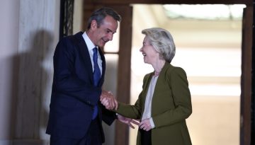 «Αγαπητή Ursula» – Ο Μητσοτάκης ζητά ενιαίο ευρωπαϊκό πλαίσιο προστασίας ανηλίκων από τον ψηφιακό εθισμό