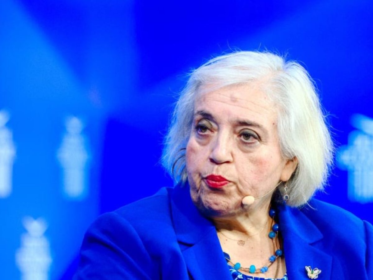 Αλ. Παπαδοπούλου στους Δελφούς: Αναγκαίος ο επαναπροσδιορισμός της ελληνικής πολιτικής απέναντι στις ΗΠΑ