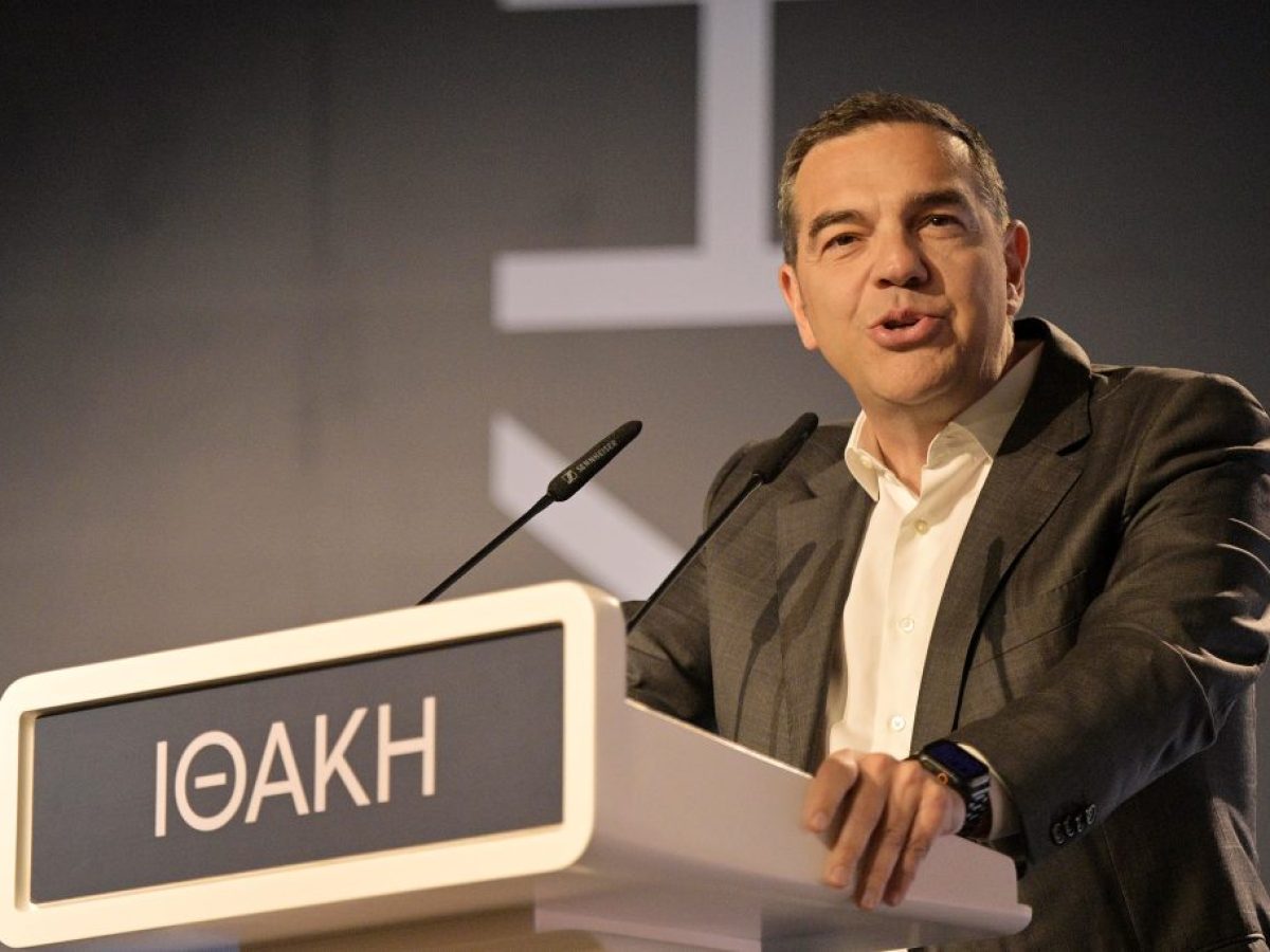 Αλέξης Τσίπρας: «Ο Κ. Μητσοτάκης να παραιτηθεί όπως ο Νίξον – Η μόνη σχέση του με την Ευρώπη είναι αυτή με την Ευρωπαϊκή