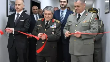 Αλβανοί στρατιωτικοί μιλούν τουρκικά – Νέα εμβάθυνση της συνεργασίας Τιράνων-Άγκυρας