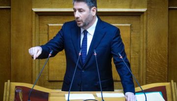 Ανδρουλάκης: Η χώρα χρειάζεται πολιτική αλλαγή – Εκλογές τώρα