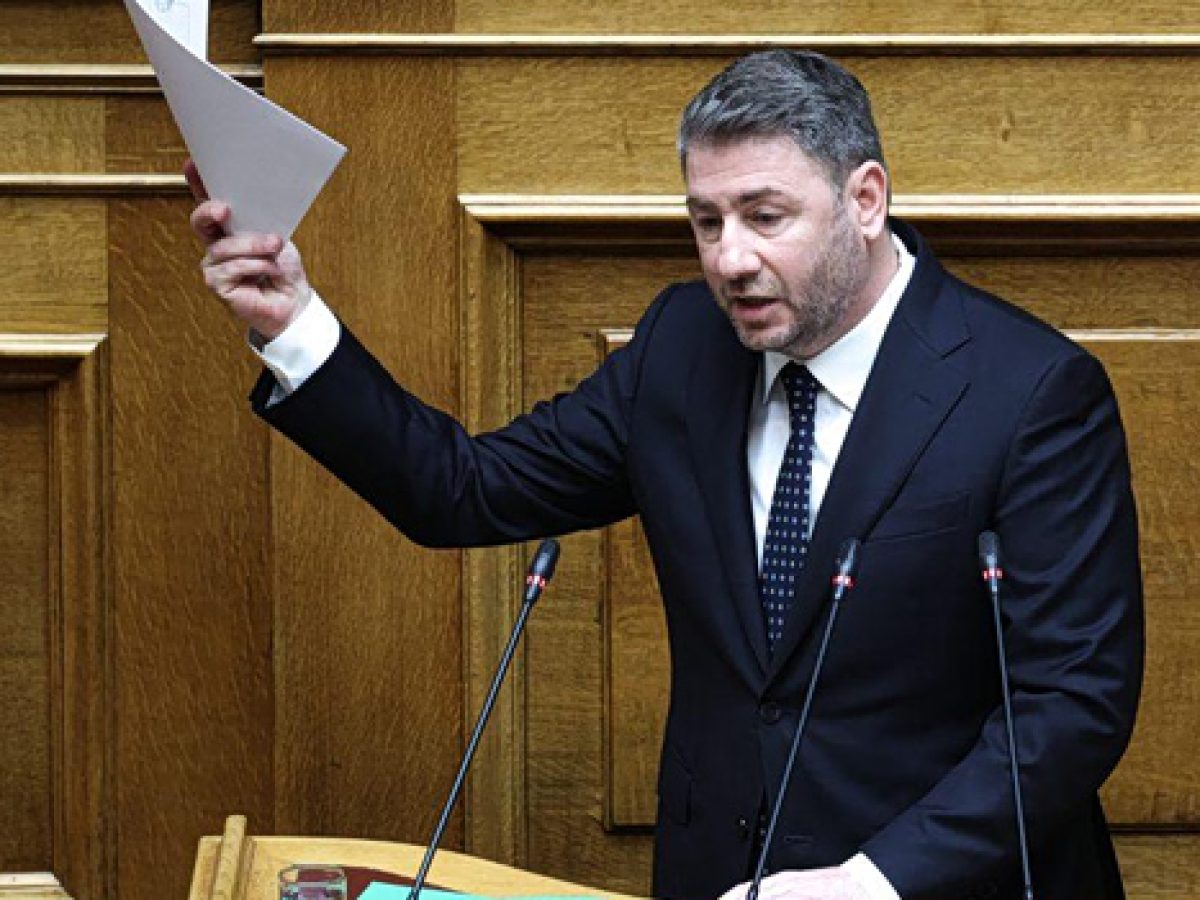 Ανδρουλάκης: Με το δάκτυλο στη σκανδάλη για τις υποκλοπές και το βλέμμα στις κάλπες