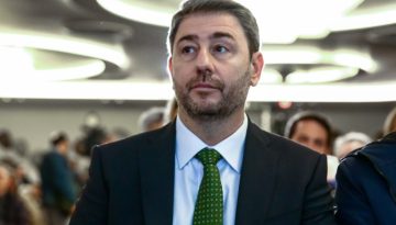 Ανδρουλάκης στον ΣΚΑΪ: Έκαναν τη χώρα πρωταθλητή δικογραφιών – Ο Μητσοτάκης οικοδόμησε παρακράτος