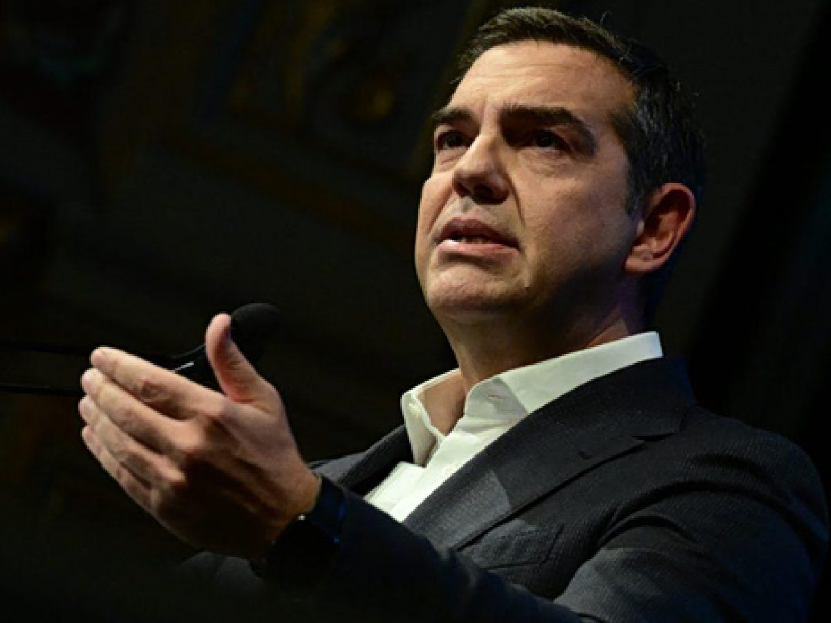 &Alpha;&pi;ό &tau;&omicron; &Pi;&alpha;&lambda;&lambda;ά&sigmaf; &sigma;&tau;&omicron; &Eta;&rho;ά&kappa;&lambda;&epsilon;&iota;&omicron;: &Omicron; &Alpha;&lambda;έ&xi;&eta;&sigmaf; &Tau;&sigma;ί&pi;&rho;&alpha;&sigmaf;, &eta; &Iota;&theta;ά&kappa;&eta; &tau;&omicron;&upsilon; &kappa;&alpha;&iota; &eta; &nu;έ&alpha; &pi;&epsilon;&rho;&iota;&pi;έ&tau;&epsilon;&iota;&alpha; &pi;&omicron;&upsilon; &tau;ώ&rho;&alpha; &alpha;&rho;&chi;ί&zeta;&epsilon;&iota;