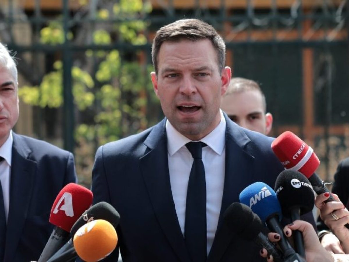 &Alpha;&theta;ώ&omicron;&sigmaf; &omicron; &Sigma;&tau;έ&phi;&alpha;&nu;&omicron;&sigmaf; &Kappa;&alpha;&sigma;&sigma;&epsilon;&lambda;ά&kappa;&eta;&sigmaf; &gamma;&iota;&alpha; &tau;&omicron; &Pi;ό&theta;&epsilon;&nu; Έ&sigma;&chi;&epsilon;&sigmaf;: &laquo;Έ&kappa;&theta;&epsilon;&tau;&omicron;&iota; &Mu;&Mu;&Epsilon; &kappa;&alpha;&iota; &pi;&omicron;&lambda;&iota;&tau;&iota;&kappa;&omicron;ί &alpha;&nu;&tau;ί&pi;&alpha;&lambda;&omicron;&iota; &pi;&omicron;&upsilon; &epsilon;&pi;&iota;&delta;ί&omega;&xi;&alpha;&nu; ά&delta;&iota;&kappa;&eta; &sigma;&pi;ί&lambda;&omega;&sigma;&eta;&raquo;