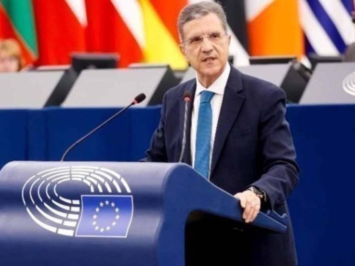 Αυτιάς σε Κομισιόν:  «Ζητώ χρηματοδότηση πρότυπων κοινοτήτων παιδιών και γονέων ΑΜΕΑ»