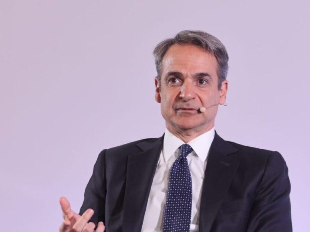 Αυλαία για το συνέδριο της ΝΔ: «Η Ελλάδα του 2030», η απουσία Καραμανλή και η επιστολή των 10 με αιχμές κατά Μητσοτάκη