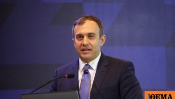 Χατζηβασιλείου: Δεν μας αφορά η αναδιάταξη του πολιτικού σκηνικού – Από το χρονοντούλαπο της Ιστορίας το κόμμα Καρυστιανο