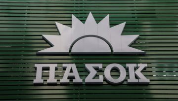 «Χειραγώγηση»: Το ΠΑΣΟΚ καταγγέλλει δημοσκόπηση – «Συνεργάτης του Τσίπρα ο εκπρόσωπος της εταιρείας»