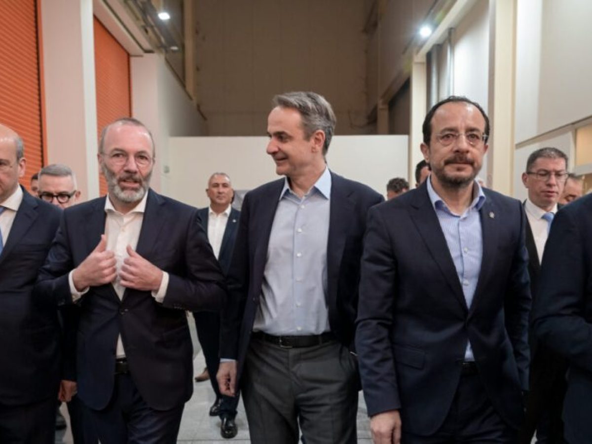 Δεύτερη ημέρα του Συνεδρίου της ΝΔ μέσα από φωτογραφίες: Η παρέμβαση Μητσοτάκη και το πάνελ τεχνητής νοημοσύνης