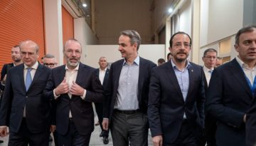 Δεύτερη ημέρα του Συνεδρίου της ΝΔ μέσα από φωτογραφίες: Η παρέμβαση Μητσοτάκη και το πάνελ τεχνητής νοημοσύνης