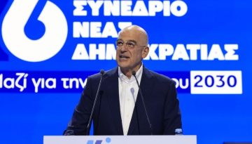 Δένδιας κατά Μαξίμου: «Το 41% δεν ήταν λευκή επιταγή» – Βολές για τεχνοκράτες και δελφίνους