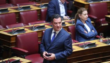 Γεωργιάδης για κόμμα Καρυστιανού: “Κατώτερη του αναμενομένου η σημερινή εκδήλωση – Δεν μπορεί να πάρει ού