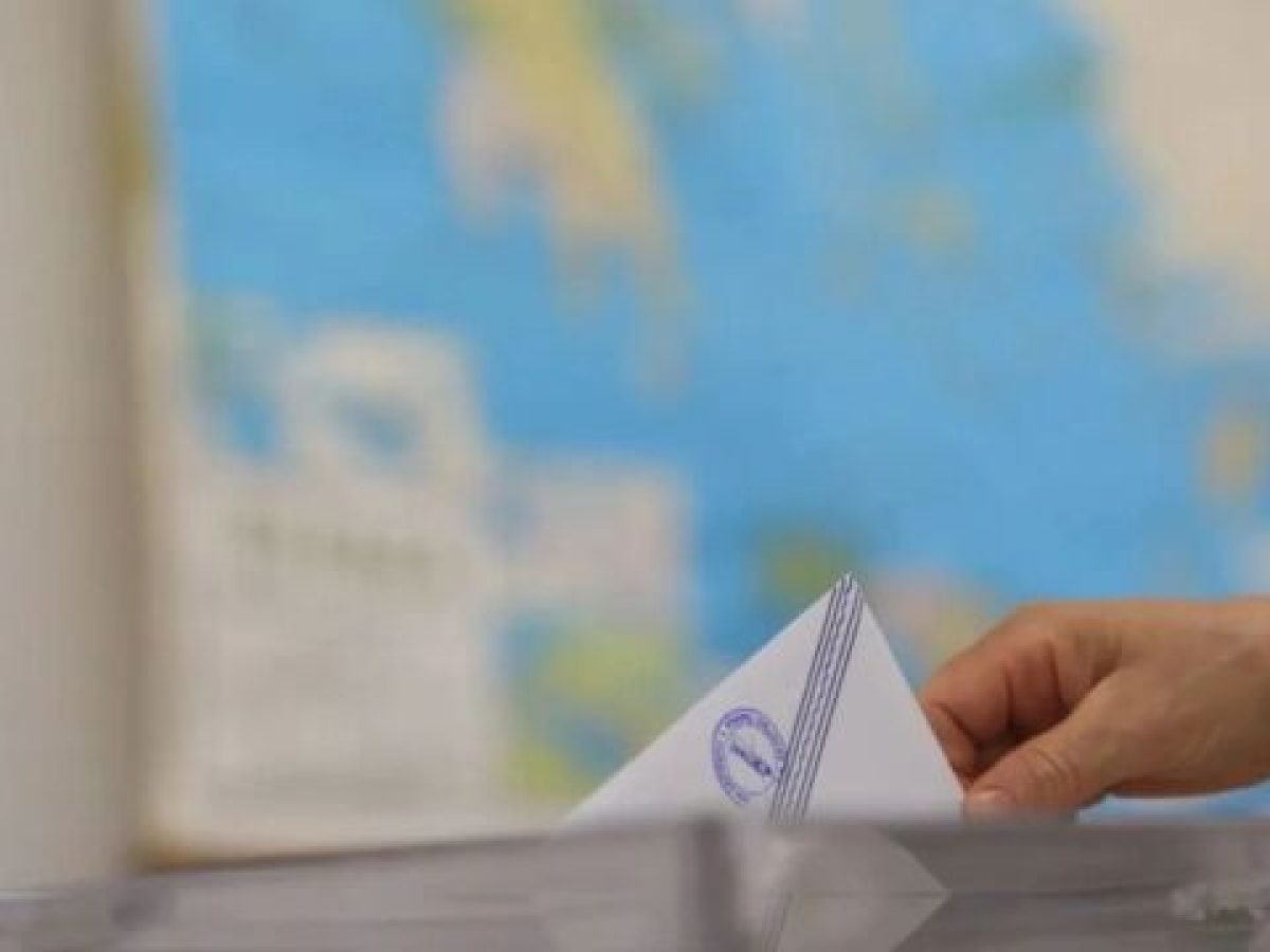 Οι δημοσκοπήσεις, τα νέα κόμματα, η ΝΔ που δεν επηρεάζεται, το μέλλον των “μικρών”, οι αναποφάσιστοι