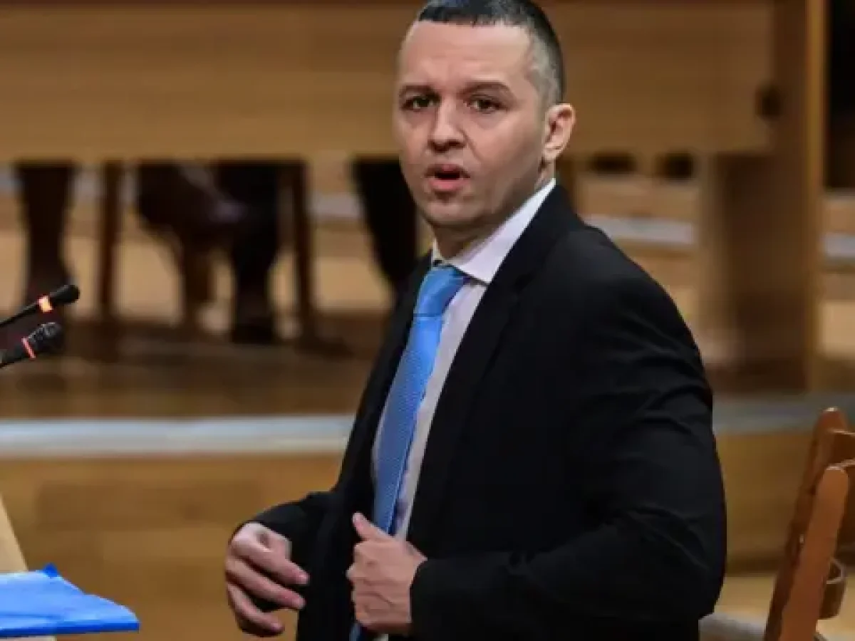 Ηλίας Κασιδιάρης: “Θα συμμετάσχω ενεργά σε έναν νέο κομματικό σχηματισμό και θα επανέλθω στην πρώτη γραμμ