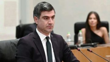 Ο “χαμός” με τους υποψηφίους του ΠΑΣΟΚ για τη Θεσσαλονίκη και η ανησυχία Γλαβίνα για τη βουλευτική έ