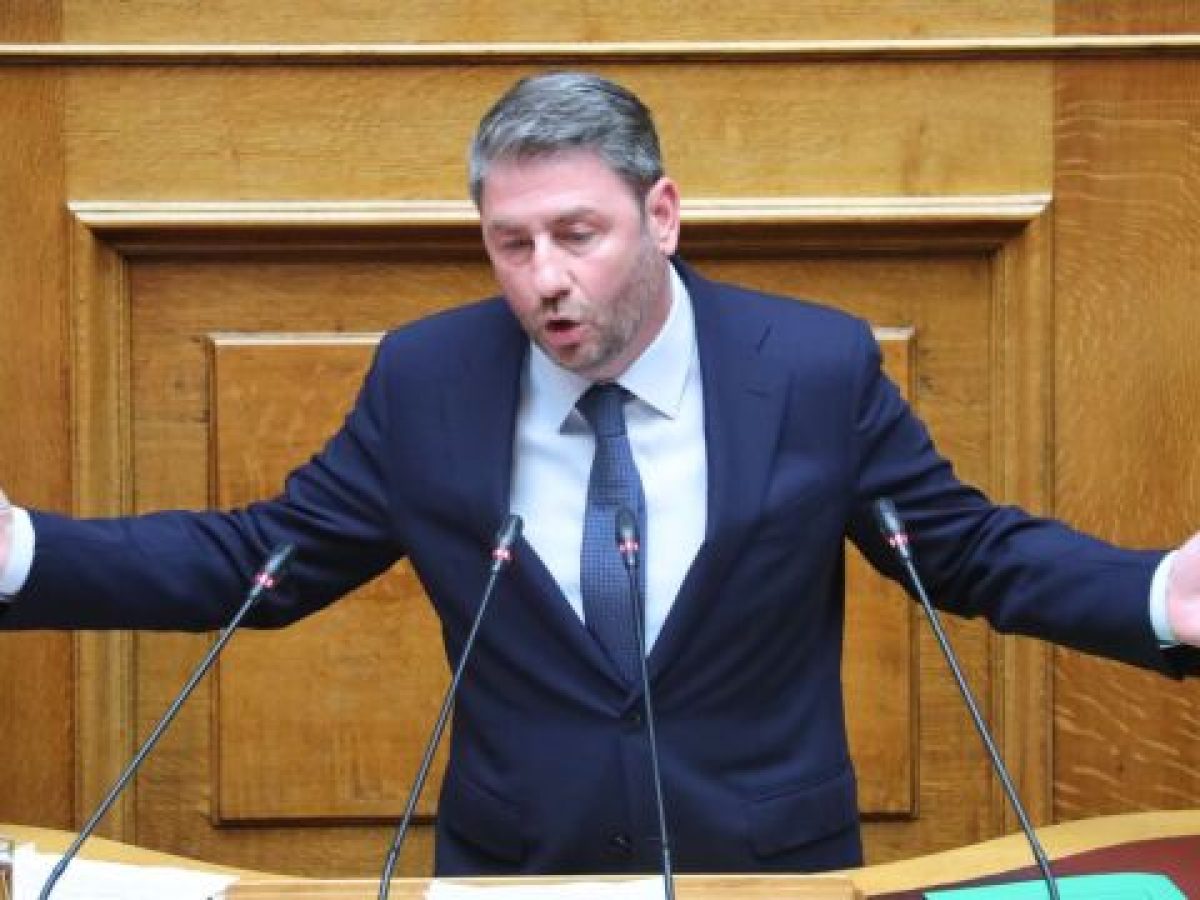&ldquo;&Pi;&upsilon;&rho;ά&rdquo; &Alpha;&nu;&delta;&rho;&omicron;&upsilon;&lambda;ά&kappa;&eta; &kappa;&alpha;&tau;ά &tau;&eta;&sigmaf; &kappa;&upsilon;&beta;έ&rho;&nu;&eta;&sigma;&eta;&sigmaf;: &ldquo;&Eta; &alpha;&lambda;ή&theta;&epsilon;&iota;&alpha; &beta;&lambda;ά&pi;&tau;&epsilon;&iota; &tau;&omicron; &psi;έ&mu;&alpha;, &tau;&omicron; &sigma;&kappa;&omicron;&tau;ά&delta;&iota; &kappa;&alpha;&iota; &tau;&omicron; &Mu;έ&gamma;&alpha;&rho;&omicron; &Mu;&alpha;&xi;